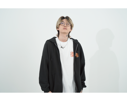 No 0 ZIP HOODIE / BLACK