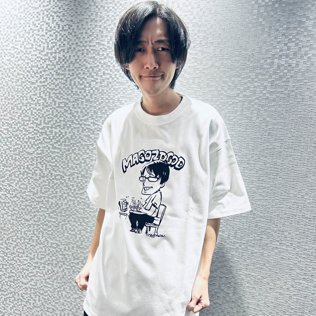 MAGO X MAGO "CHINPAN MAGOSAN" TEE / WHITE